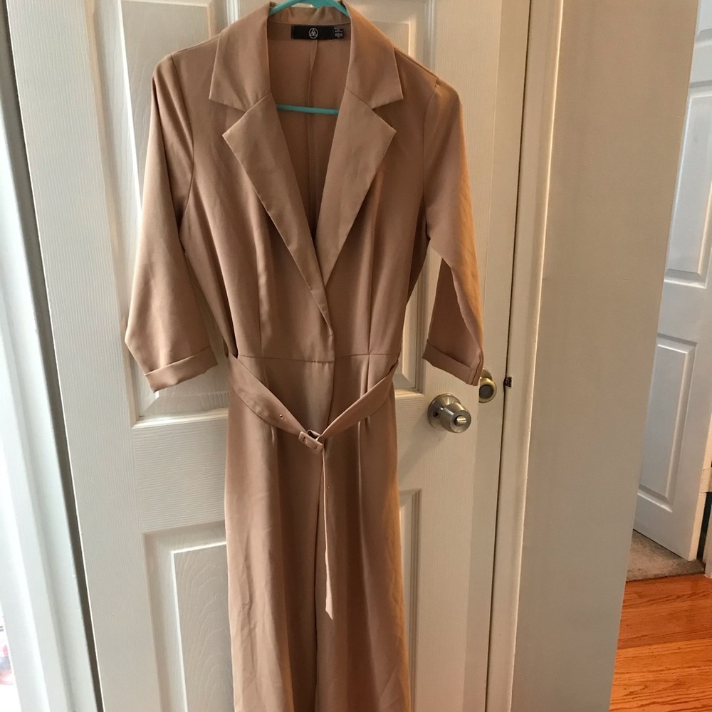 Jumpsuit with belt